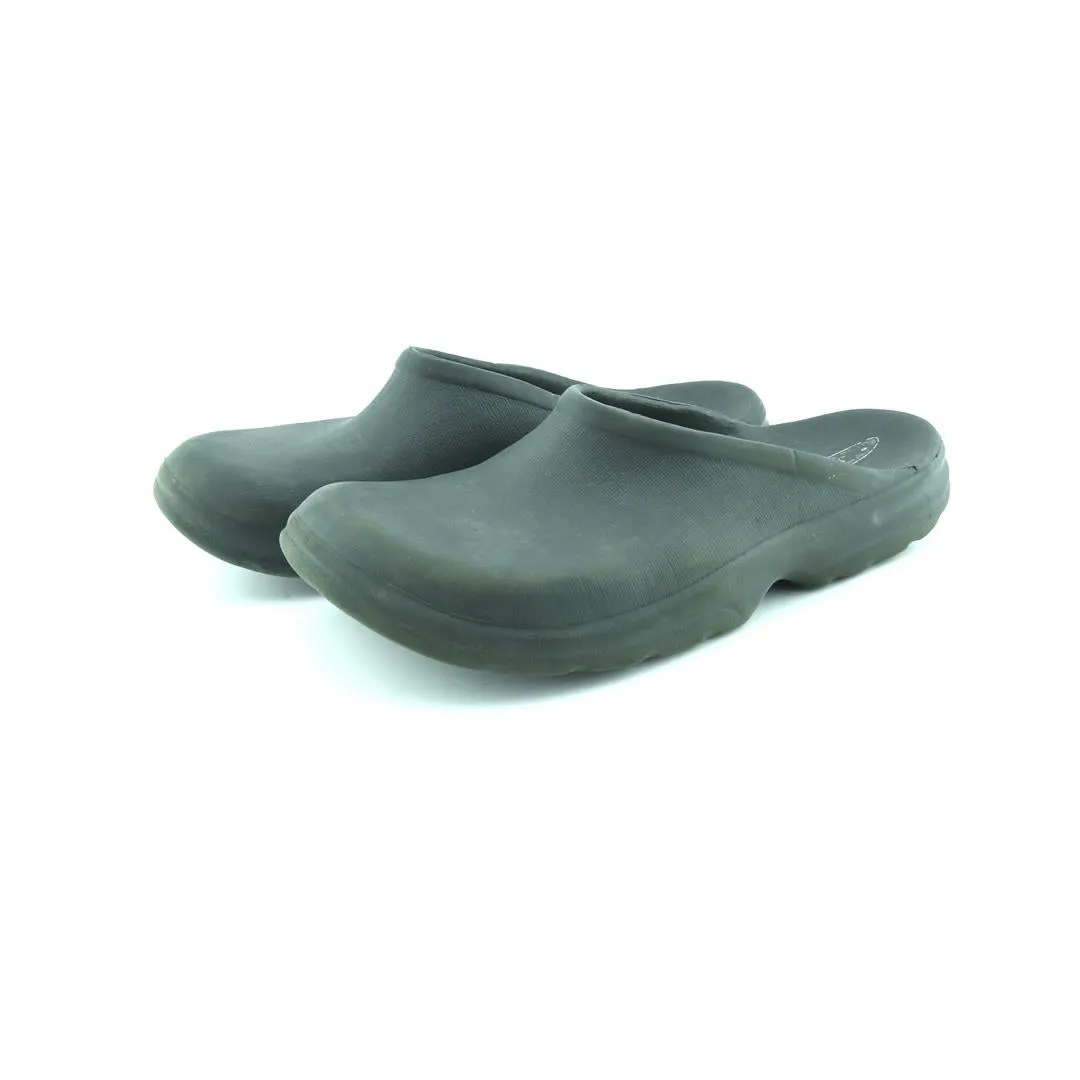 Semi Formal Casual Shoes MUCK BOOT COMPANY .