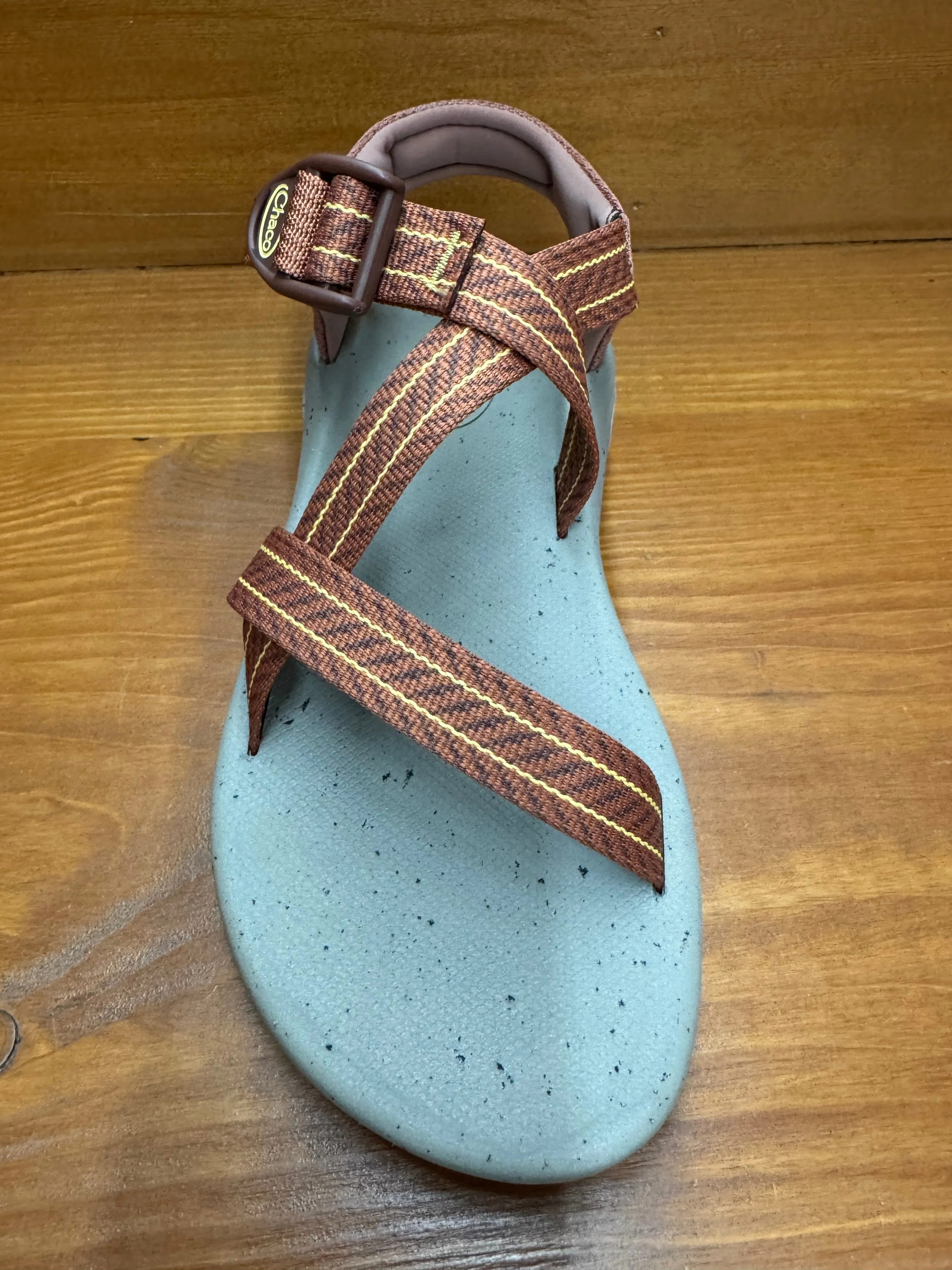 Chaco CushZ Frond Syrup JCH109836z Breezy Comfort Gold Touch