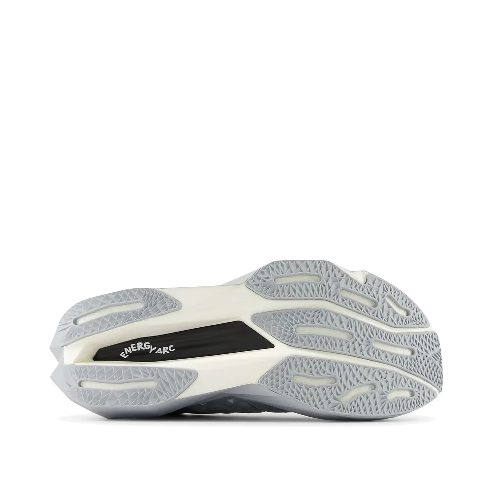 New Balance Men's District Vision x New Balance FuelCell SuperComp Elite v4 Sneaker in Aluminum Grey New Balance Fresh Foam Purple