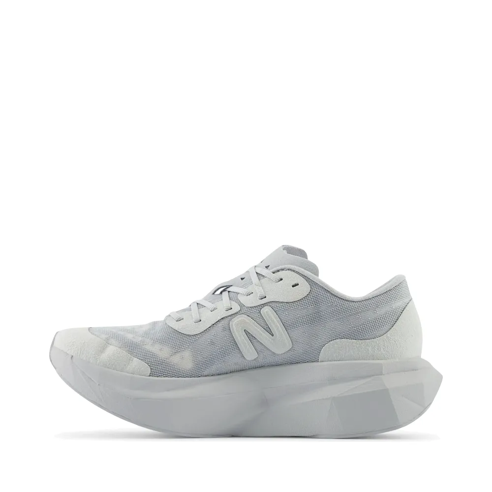 Gray New Balance Shoes New Balance Men's District Vision x New Balance FuelCell SuperComp Elite v4 Sneaker in Aluminum Grey
