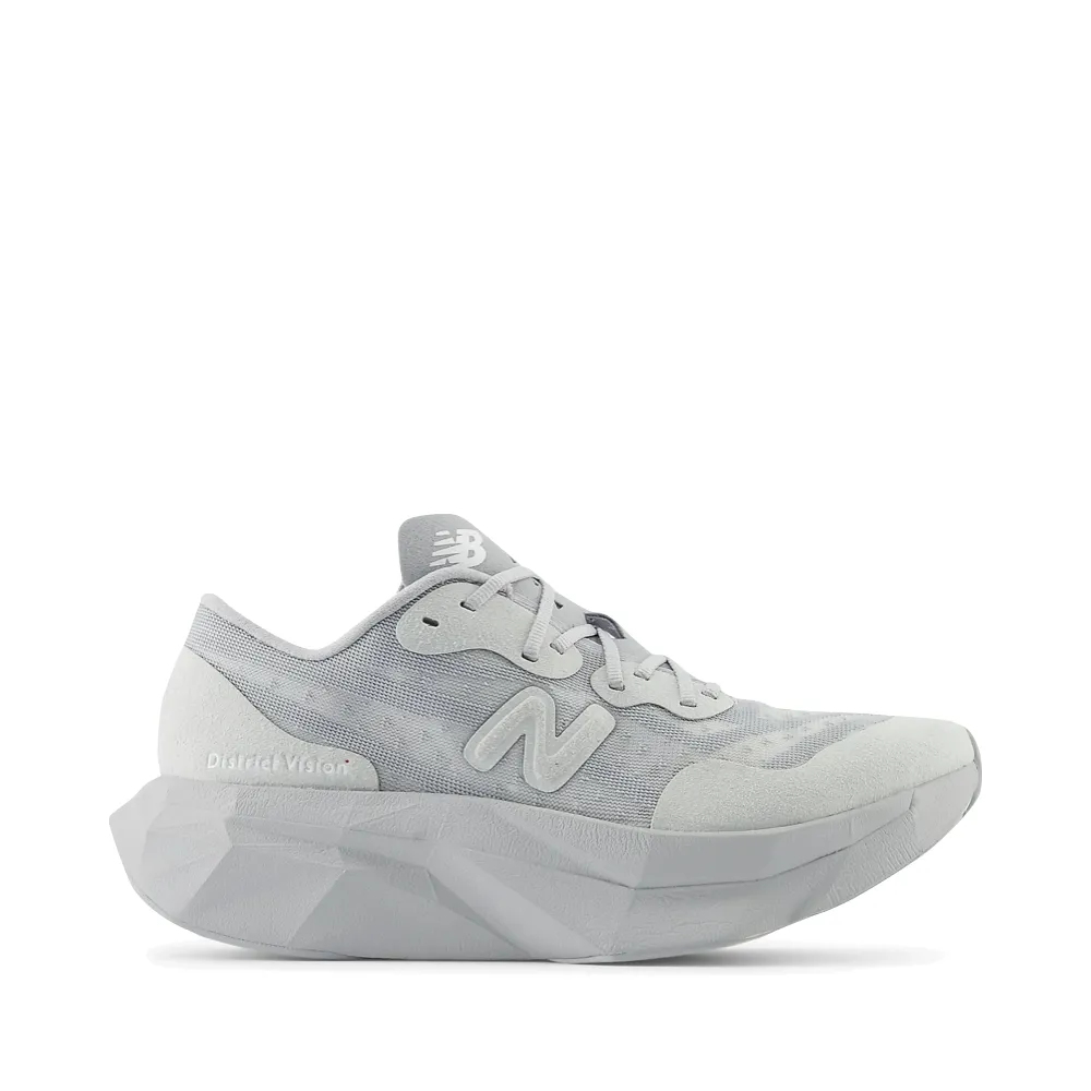 New Balance 650 Black New Balance Men's District Vision x New Balance FuelCell SuperComp Elite v4 Sneaker in Aluminum Grey
