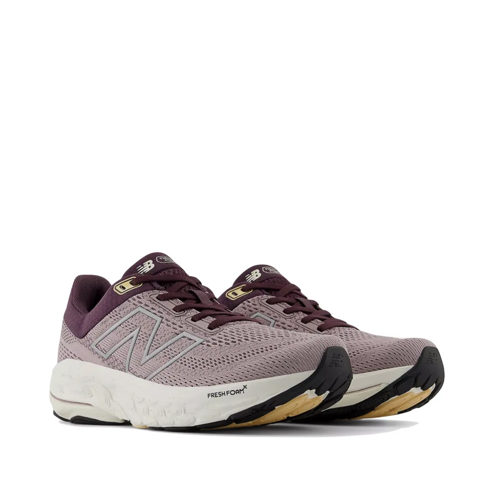 New Balance Women's Fresh Foam X 860v14 Sneaker in Ice Wine with Plum Brown and Silver Metallic