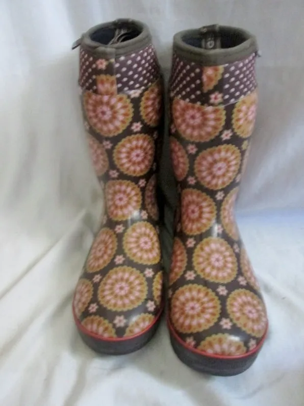 Refined Slim Fit Rain Boots NEW Womens BOGS TAYLOR DAHLIA WATERPROOF 52222 Insulated Boots 9 BROWN