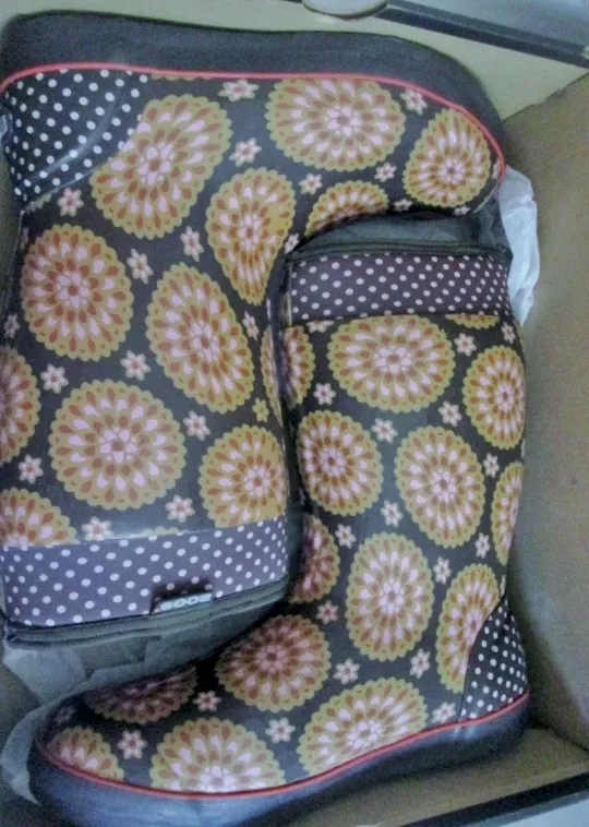 NEW Womens BOGS TAYLOR DAHLIA WATERPROOF 52222 Insulated Boots 9 BROWN Dickies Rain Boots