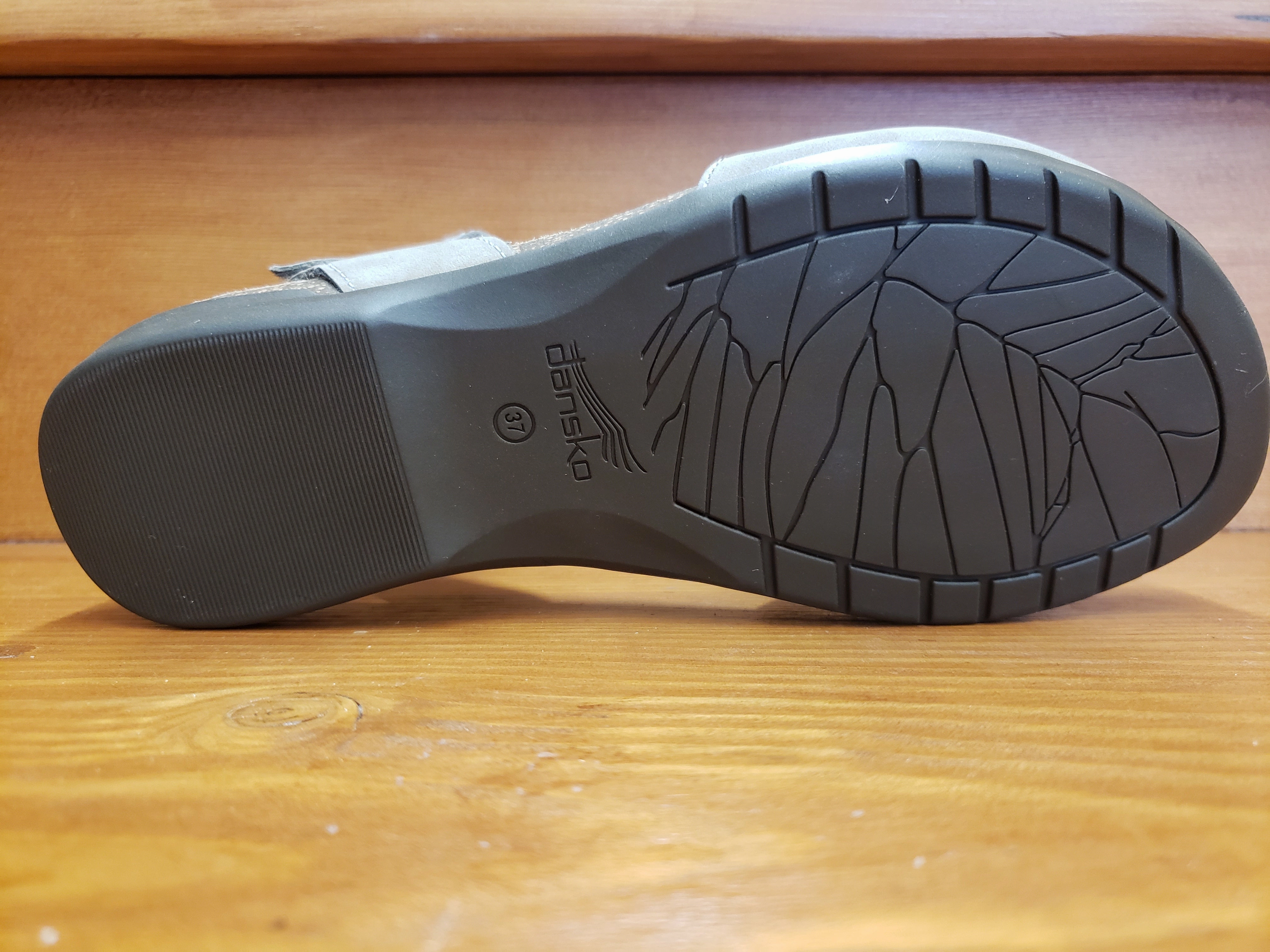 fashionable footwear Smooth Walk Dansko Rowan Black Nubuck