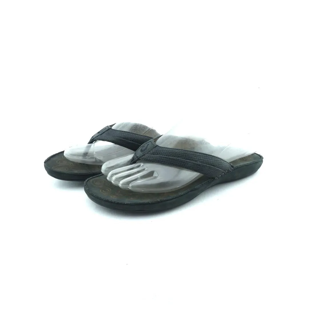 High Ankle Casual Shoes OLUKAI .