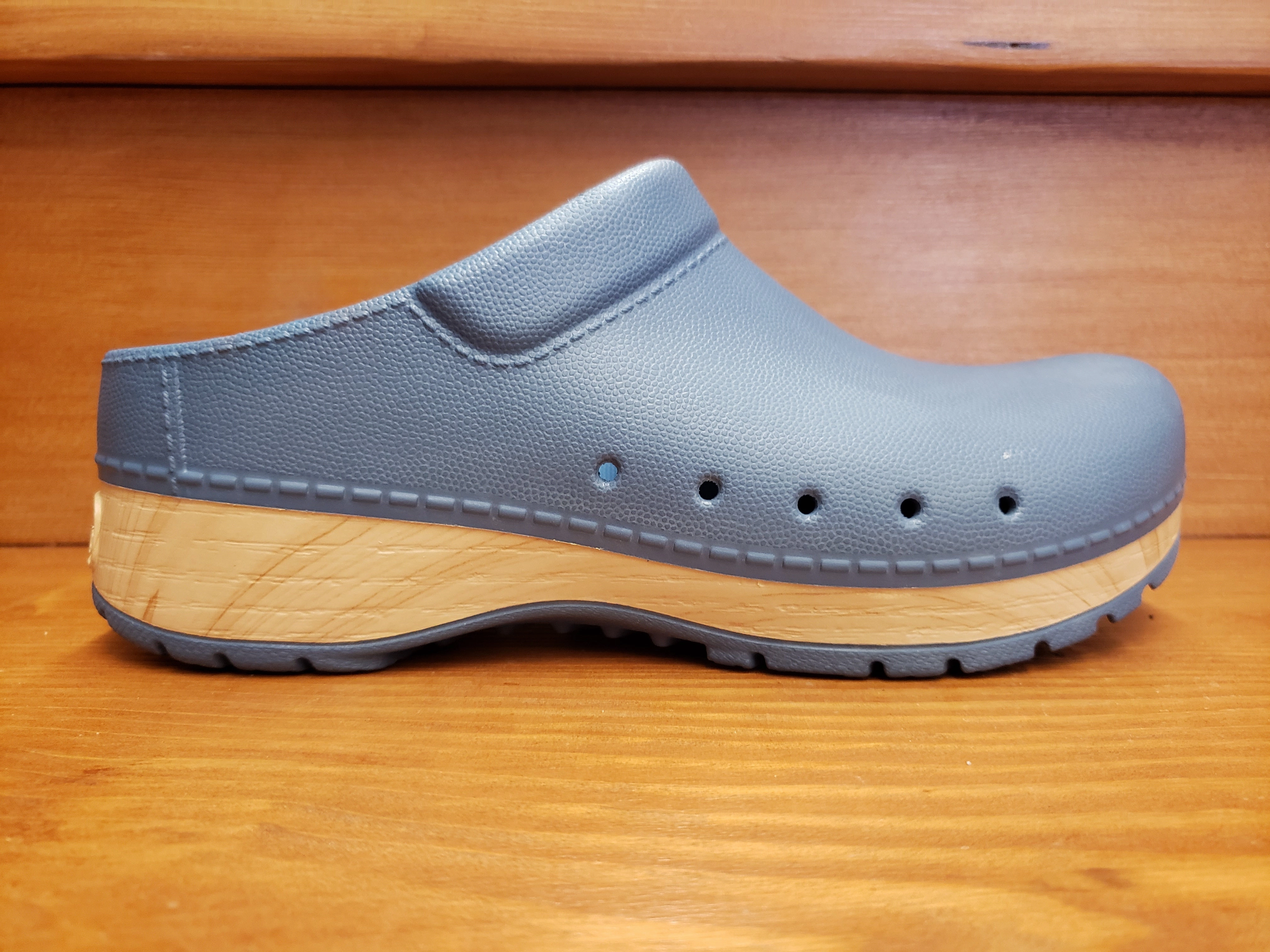 Dansko Kane Blue Molded EVA Breath Focus Practical Fit