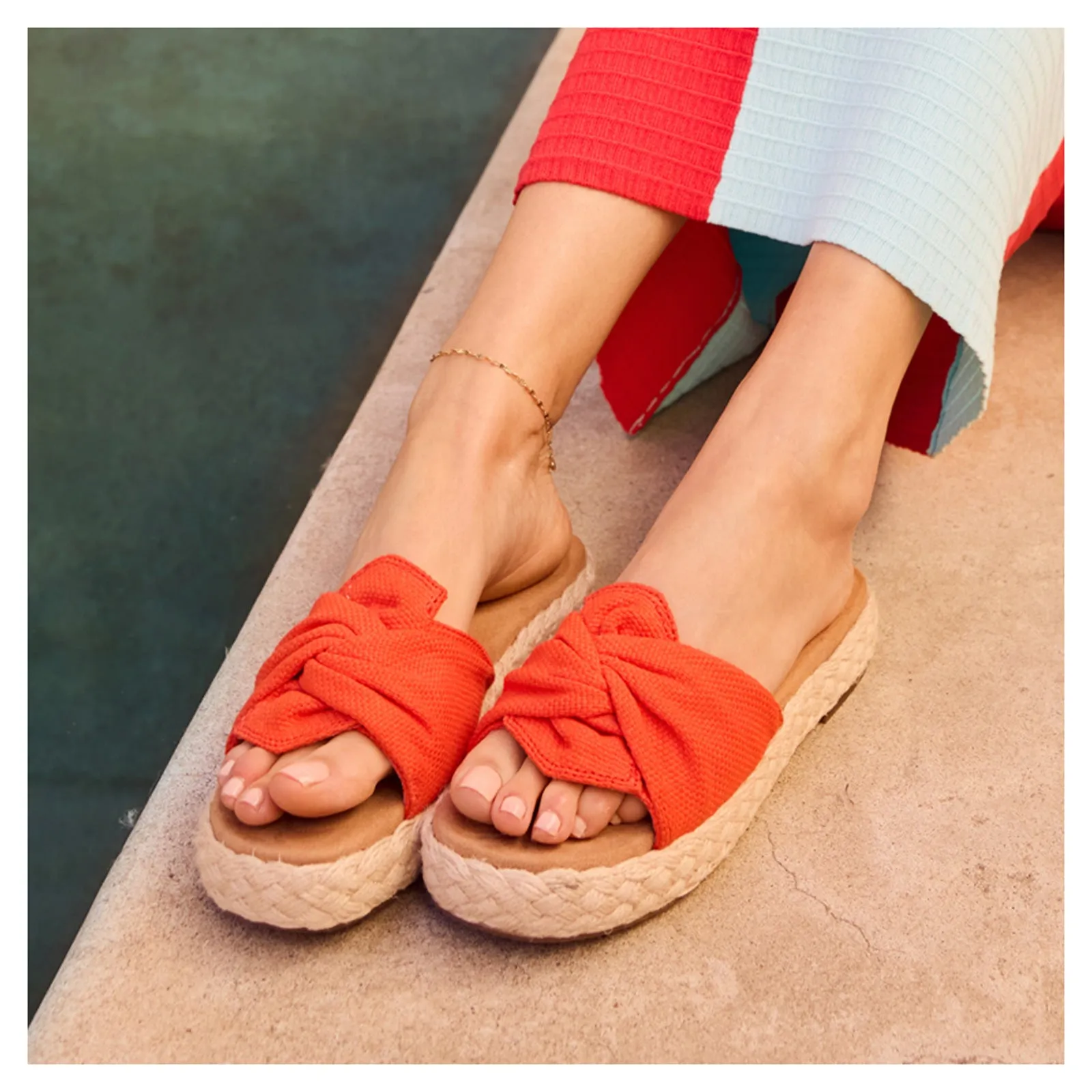 Women's TOMS, Abby Slide Sandal Camp Day