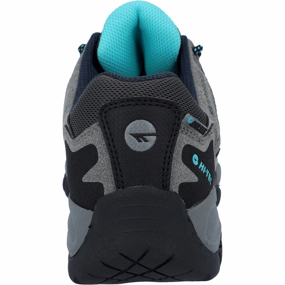 Hi-Tec Corzo Low Hikers Compact Size running with headphones