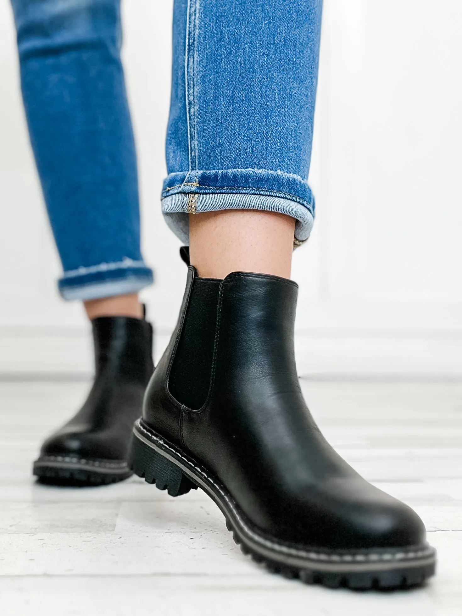 Adidas Luxury Shoes Corkys Cider Sippin Boots in Black