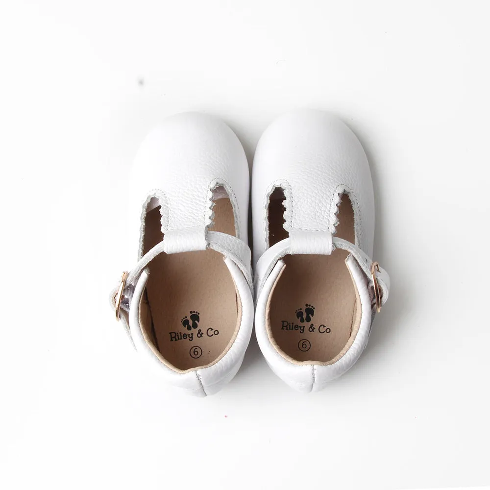 Riley T-Straps - Cloud White Scalloped Asics Top Running Shoes