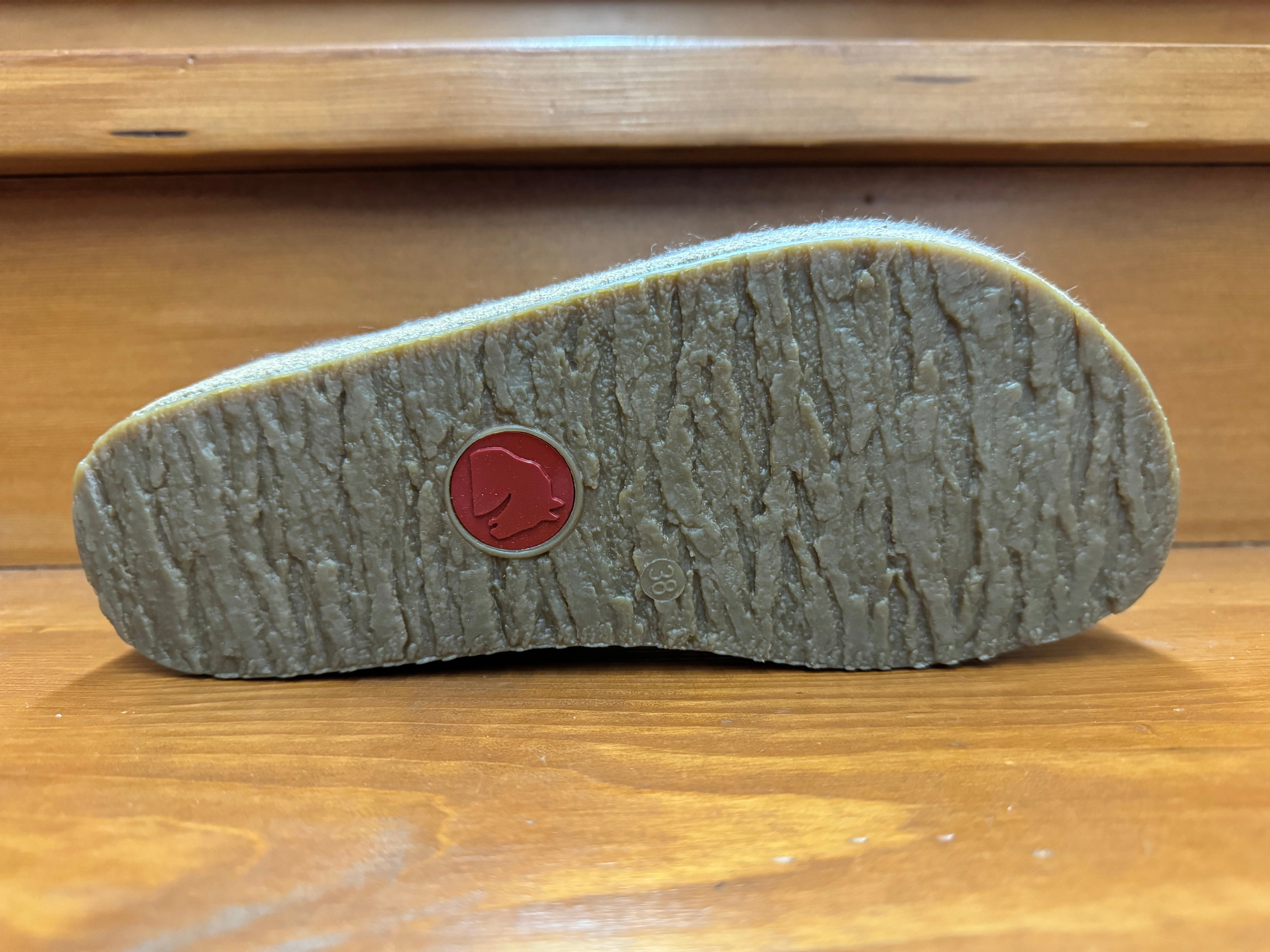 Quick Walk Flat Design Haflinger Amaya Truffle 751009-121