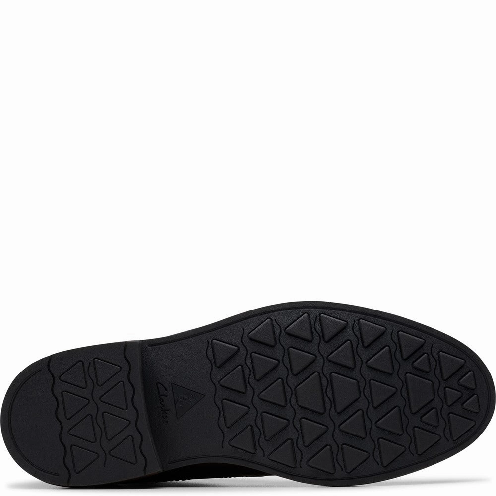 Clarks Newford Mid Boots Loafers style Support Base