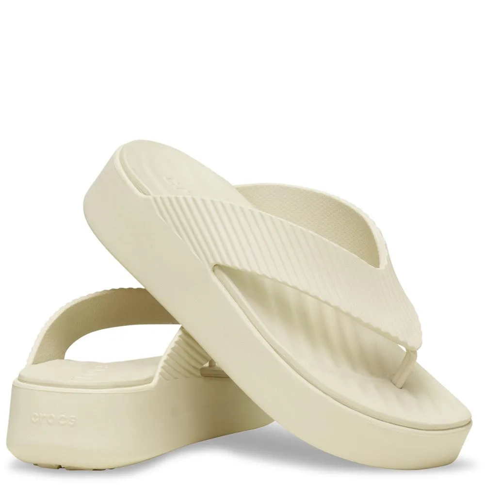 Strap Padded Heel Crocs Getaway Platform Flip
