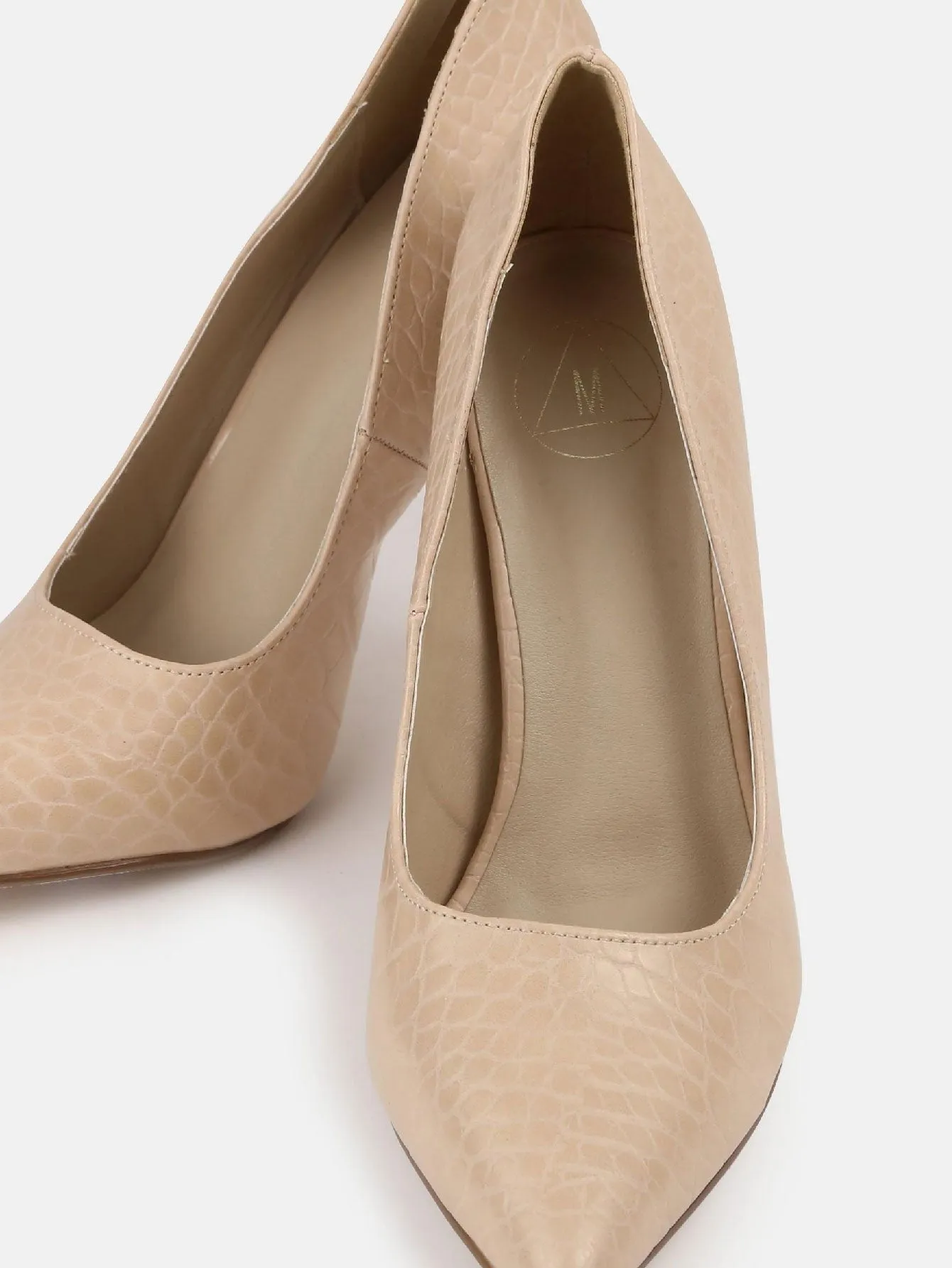 Asics Gel Excite Trail 2 Shoes Faux Leather Croc Heeled Court Shoes