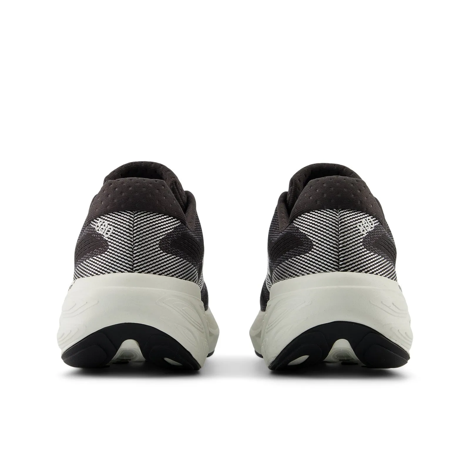 New Balance Men's White Tennis Shoes New Balance Women's Fresh Foam X 880v15 (Wide)