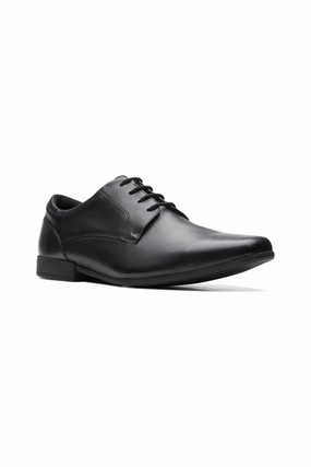 Clarks Sidton Lace in Black Leather Cushion Feel