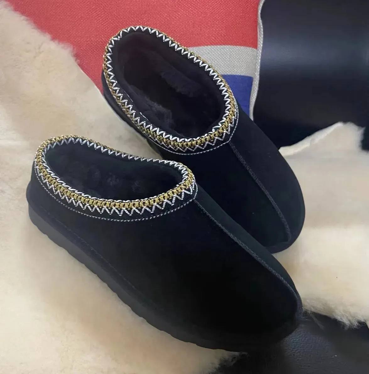 Winter Women Suede Slippers Genuine Leather Tasman Fur Slippers Tazz Shoes Ultra Mini Girls Boy Low-top Warm Boot Short Plush Courage The Cowardly Dog Slippers