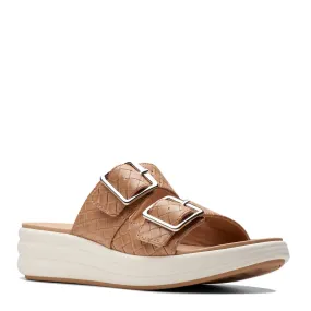 Leather Upper Universal Look Women's Clarks, Drift Buckle Sandal