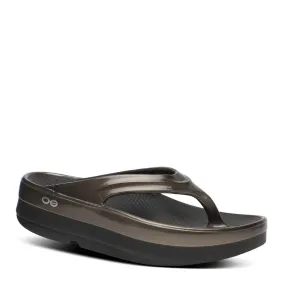 Light Travel Gear Weekend Beach Gear Women's Oofos, OOmega OOlala Sandal