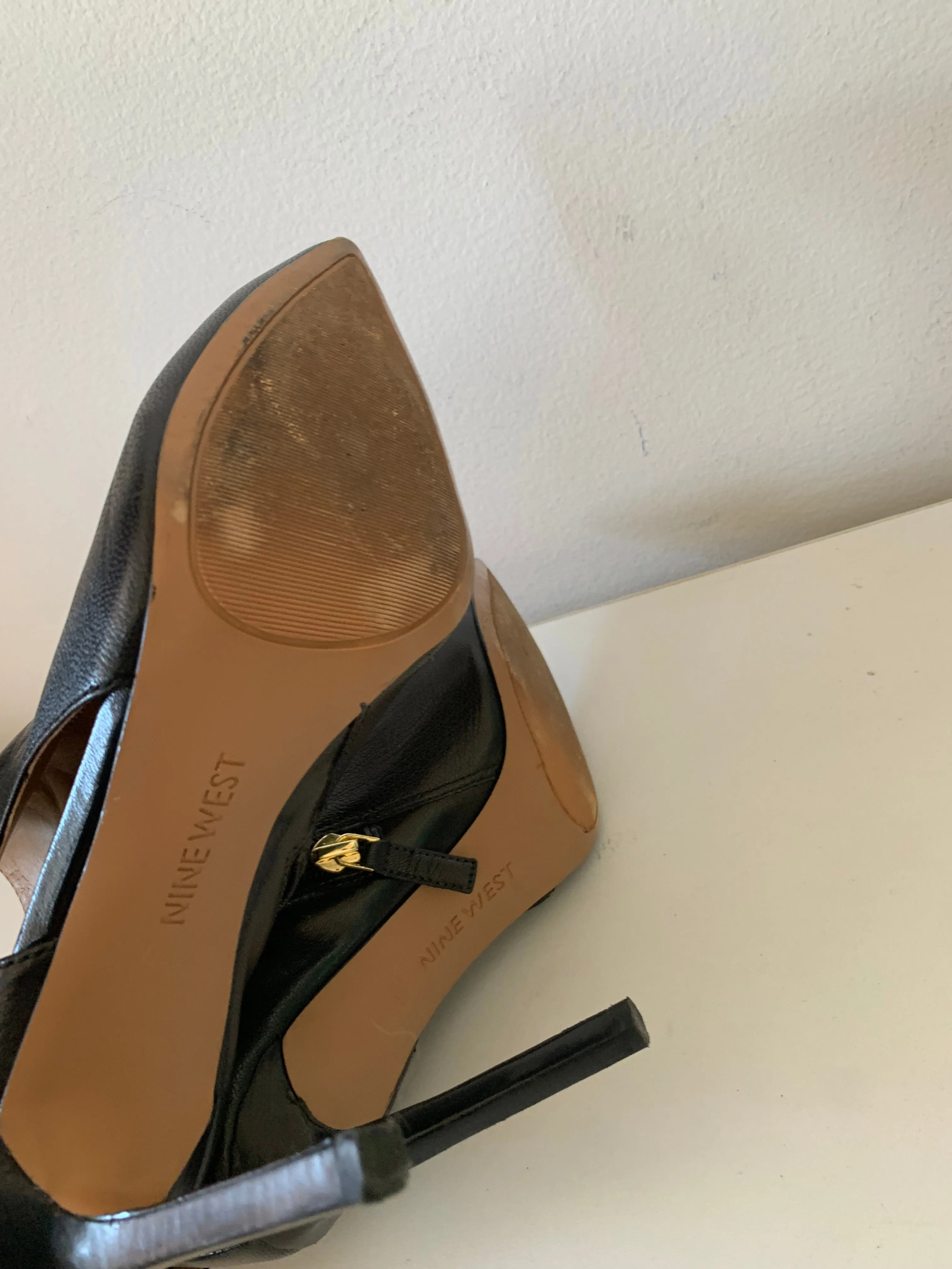 Nine West Tricia Cut Out Black Leather Heeled Boot Size 7.5 Adidas Curling Shoes