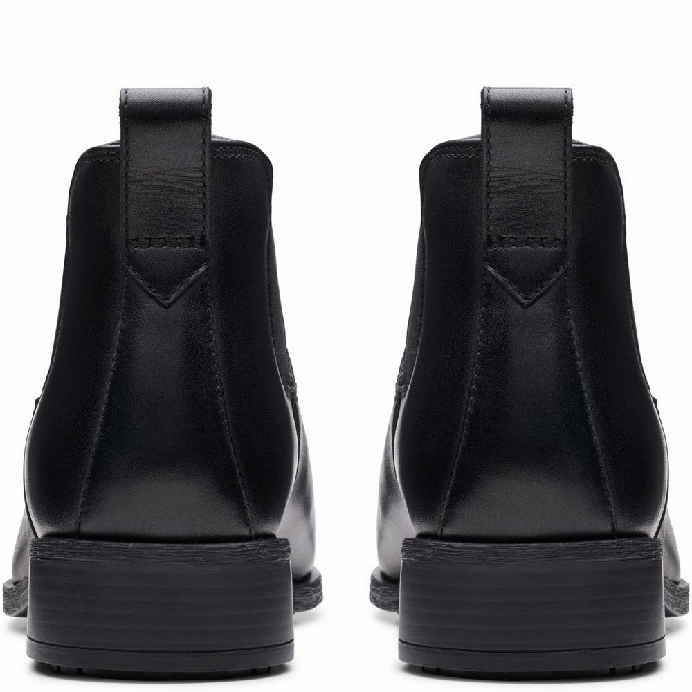 Tide Jog Clarks Havisham Top Boots