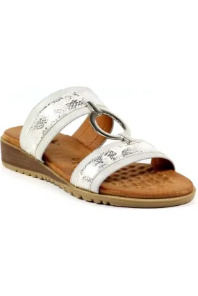 Light Motion Comfortable Beach Shoes Lunar Bayswater JLH453 silver