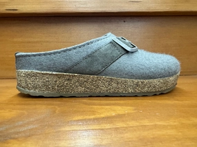 Simple Style Haflinger Lia Truffle 731094-121