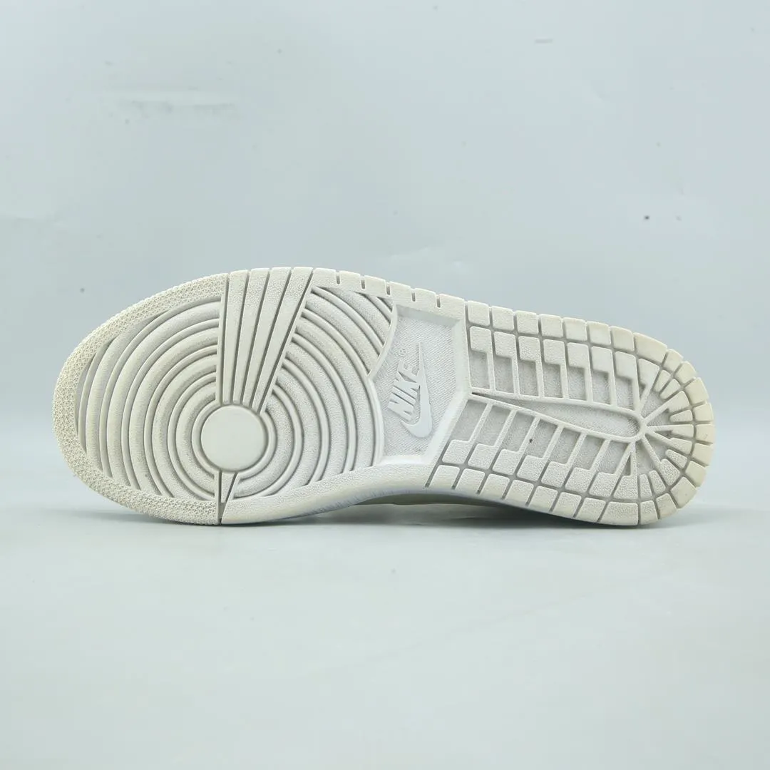 Cool Casual Sneakers NIKE JORDAN 1 MID