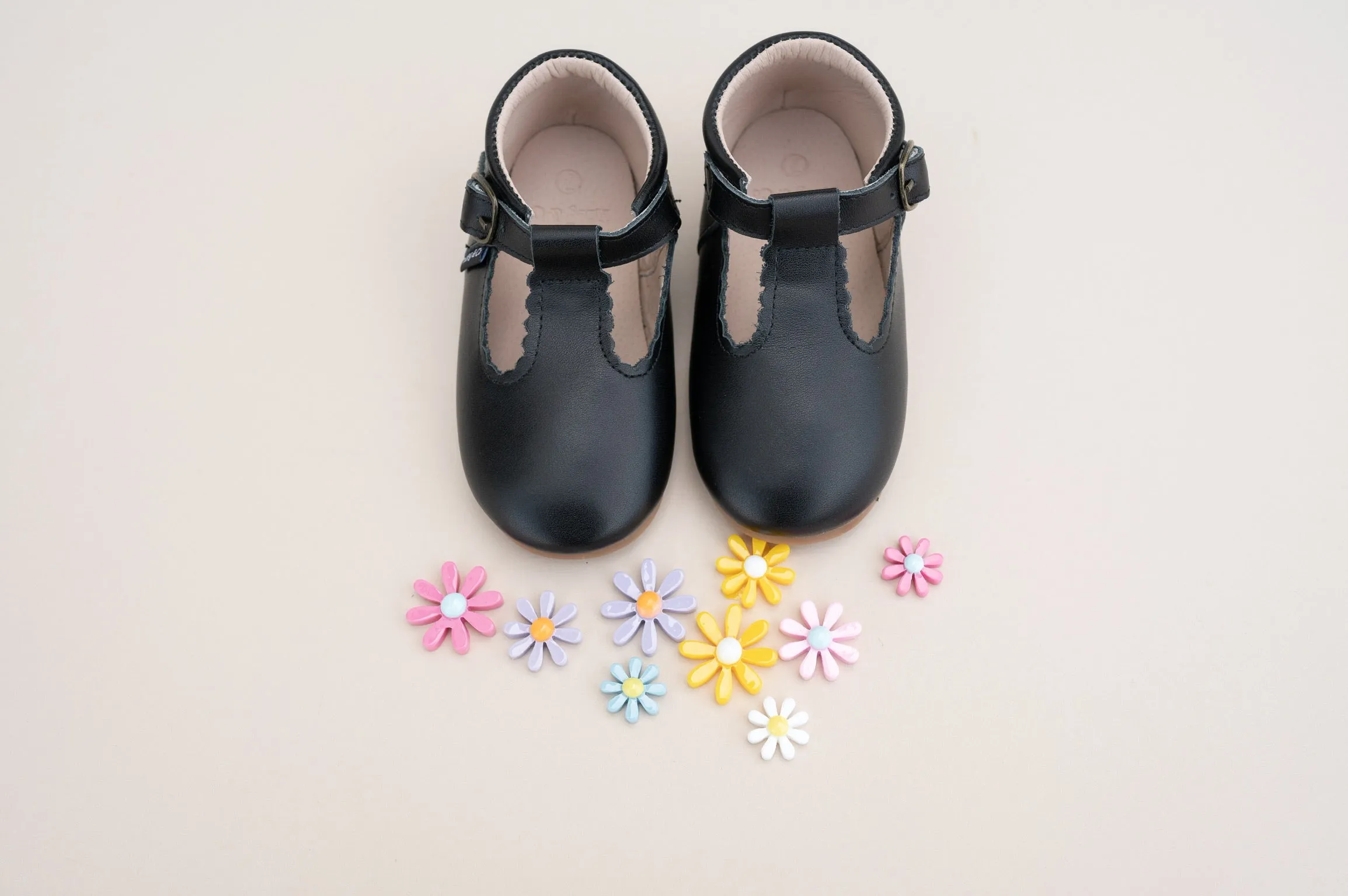 Asics Shoes Rubber Spikes Riley T-Straps - Onyx Black