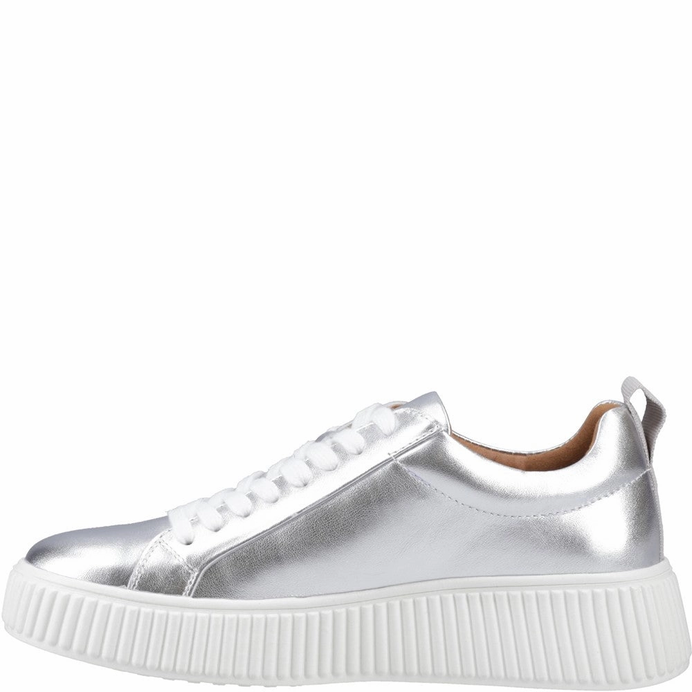 Hush Puppies Harlow Sneaker running on grass shoes