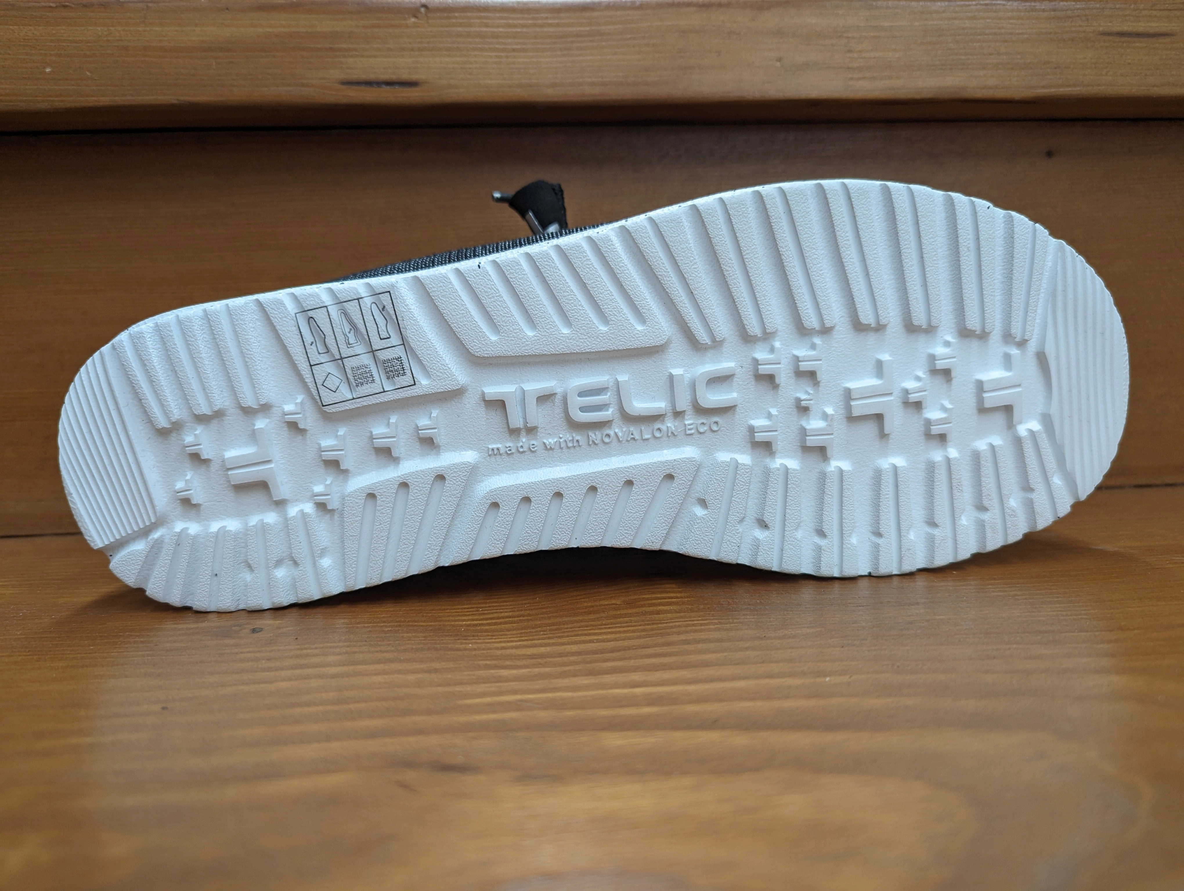 Fashion Layer Telic Wave Black Sand Men's