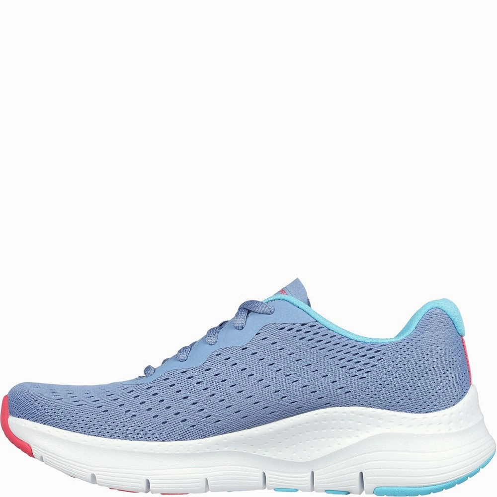 perforated upper running shoes SleekDesign Skechers Arch Fit Infinity Cool Trainers