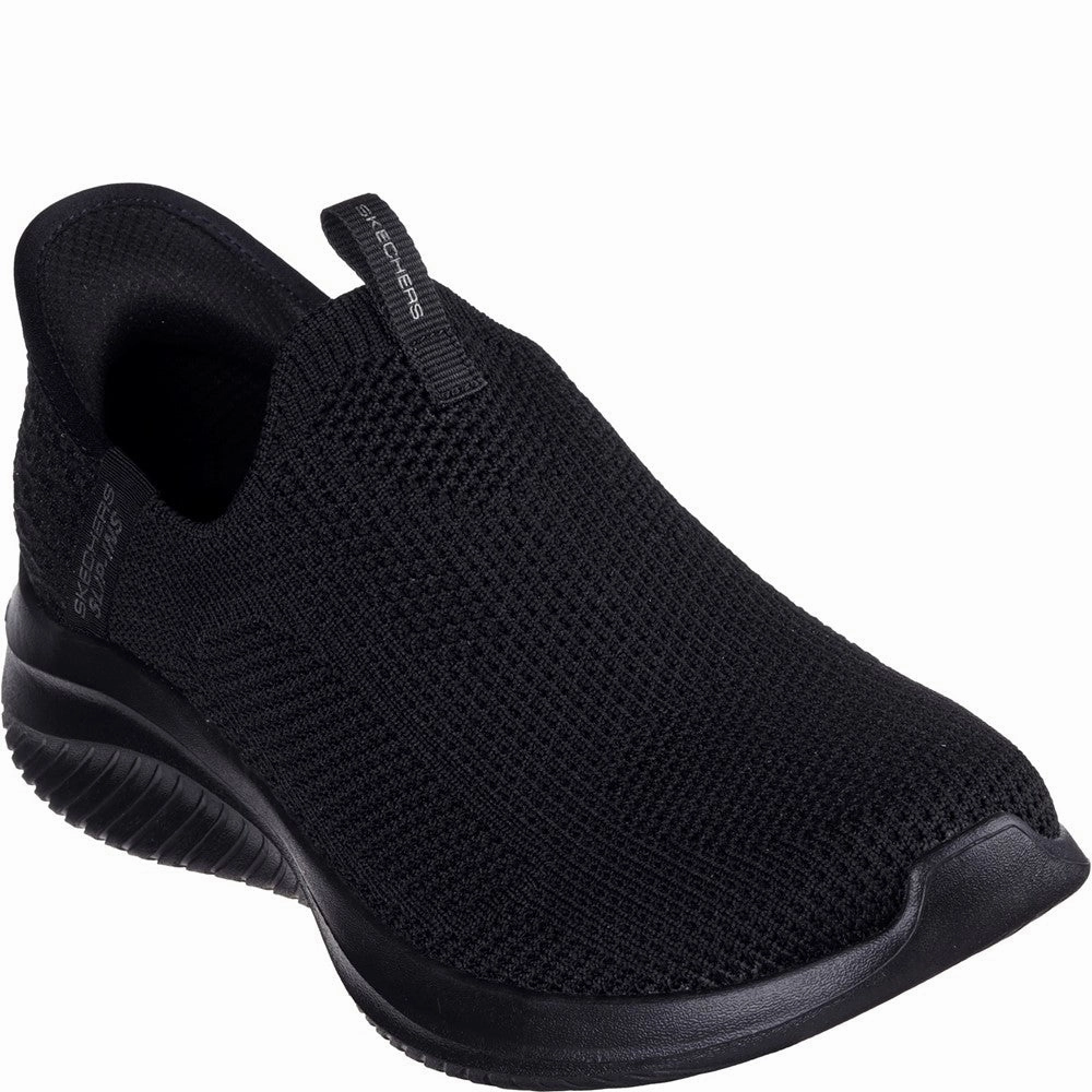 running in an estuary area shoes Skechers Ultra Flex 3.0 Easy Win Trainers