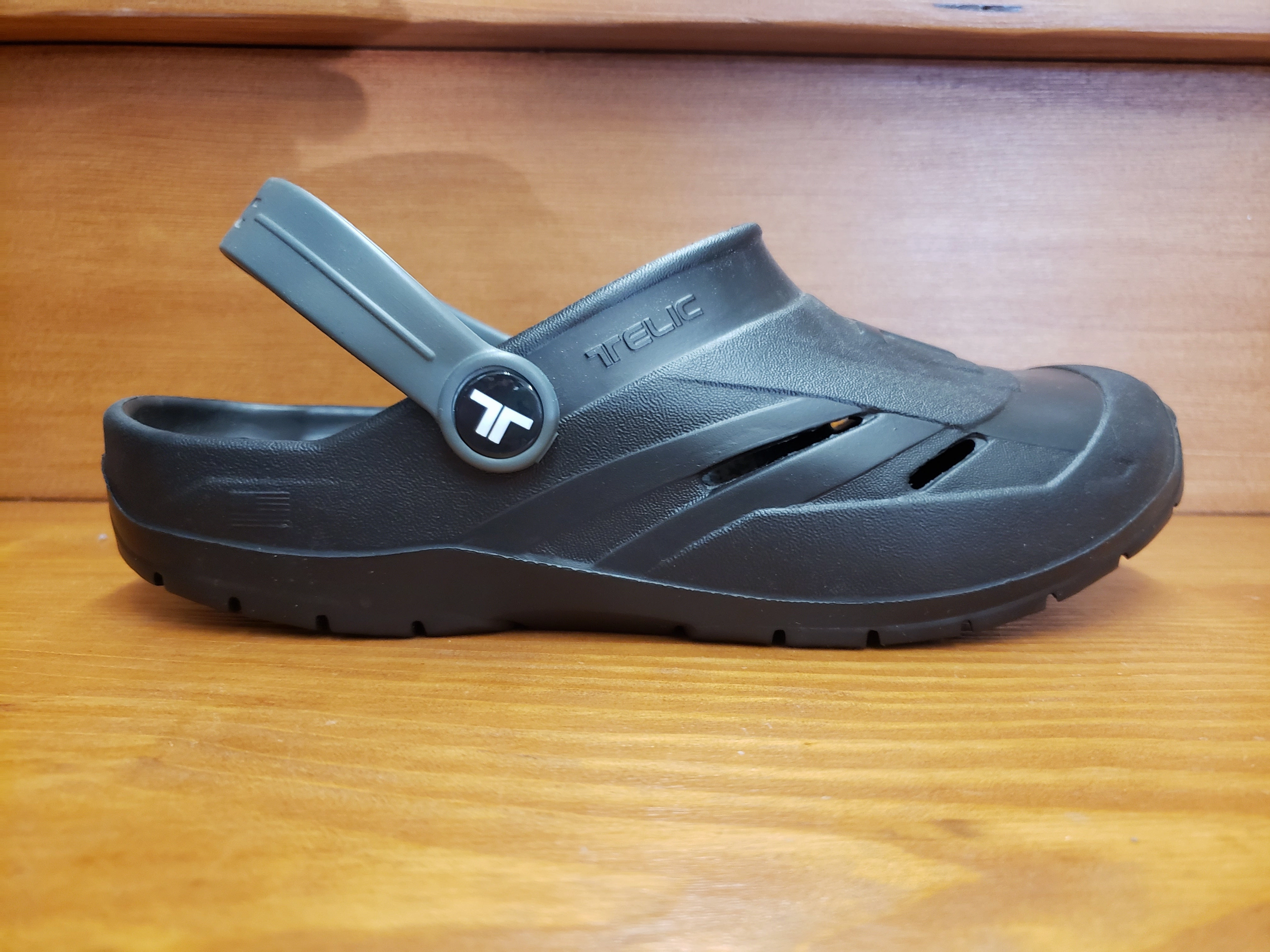 Everyday Wear Weekend Fit Telic Dream Clog Black/Grey 3XS (womens 5)-ML (womens 10 mens 9)