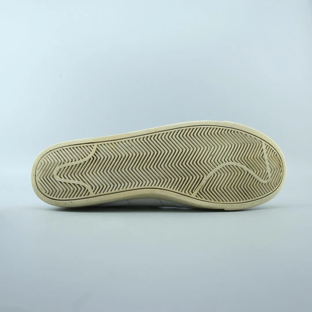 NIKE  BLAZER LOW LE Nike Leopard Sneakers