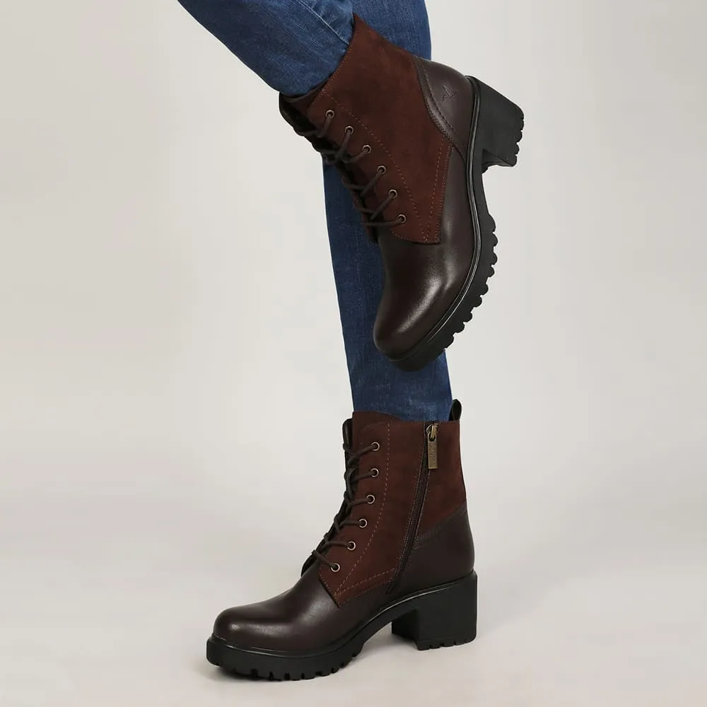 Hiking Boots Near Me Slays Women Boots 006