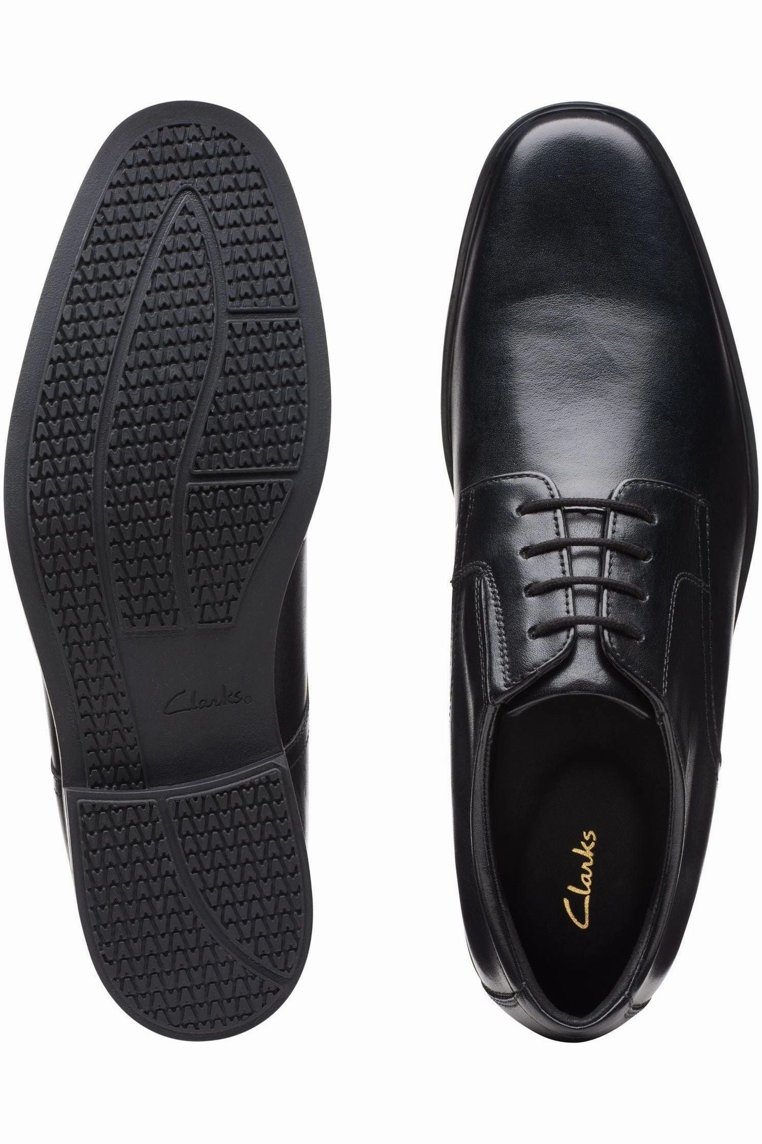 soft feel Bespoke Style Clarks Howard Walk black leather extra wide fit