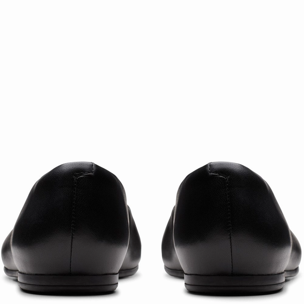 Clarks Livia Lily Shoes Flexible Movement