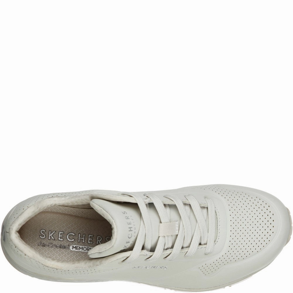 Skechers Uno Stand On Air Sports Shoes running in a ski lift area shoes urban running shoe utilization