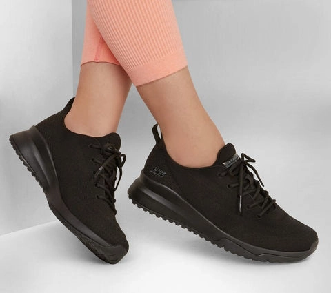 Flower Jog Non-Slip Grip Skechers Women's Bobs Squad 3  - Statements (117178)