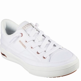 Skechers Arch Fit Arcade - Meet Ya There Trainers Coach Hike