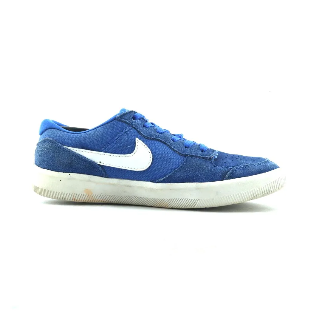 NIKE SB FORCE 58 Common Project Sneakers