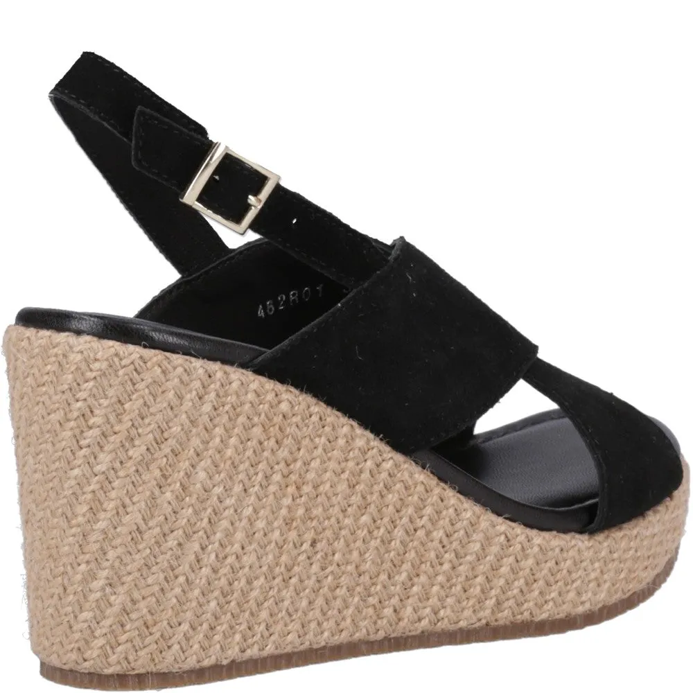Travel-ready Footwear Hush Puppies Perrie Wedge Sandal
