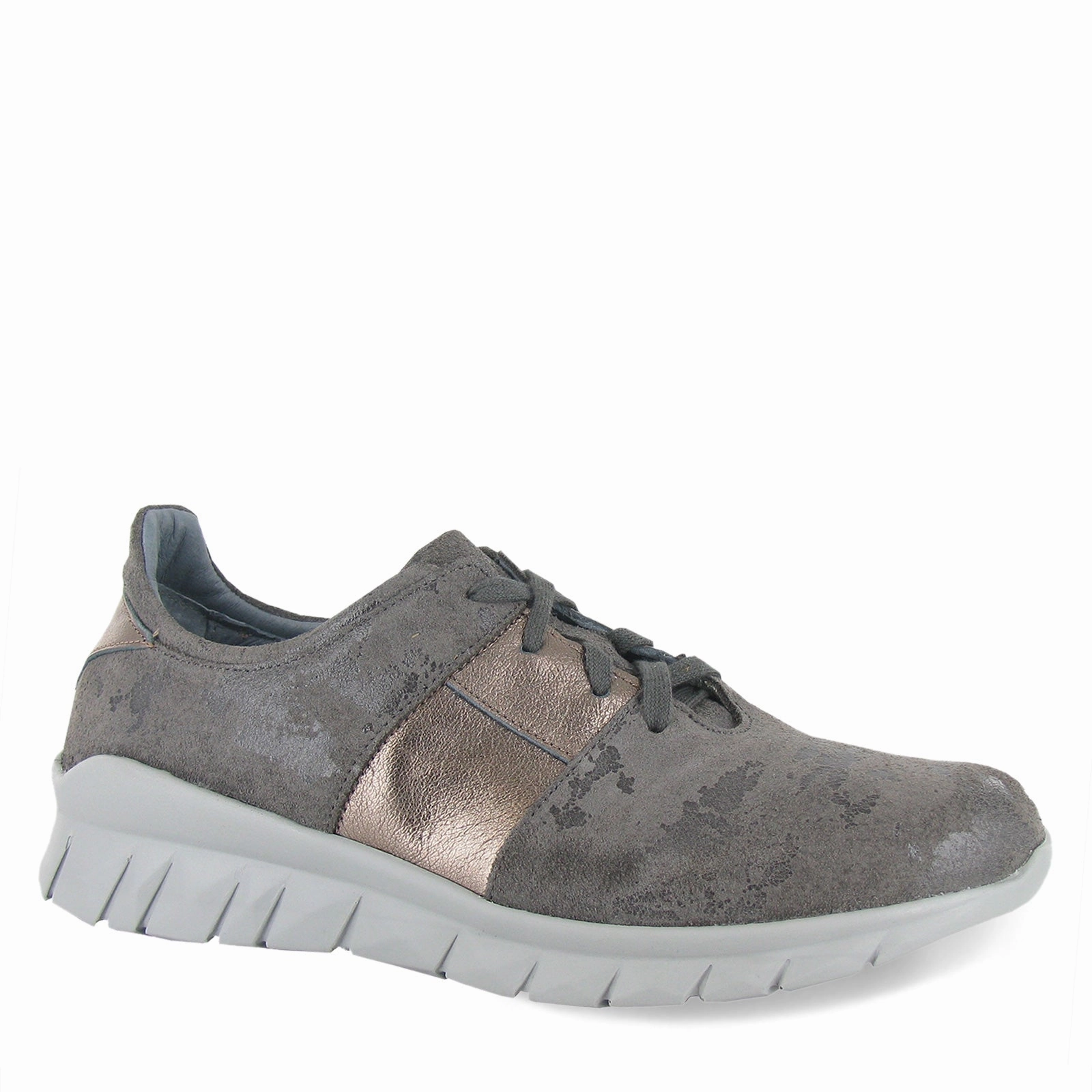 wide - fit option Women's Naot, Buzz Sneaker