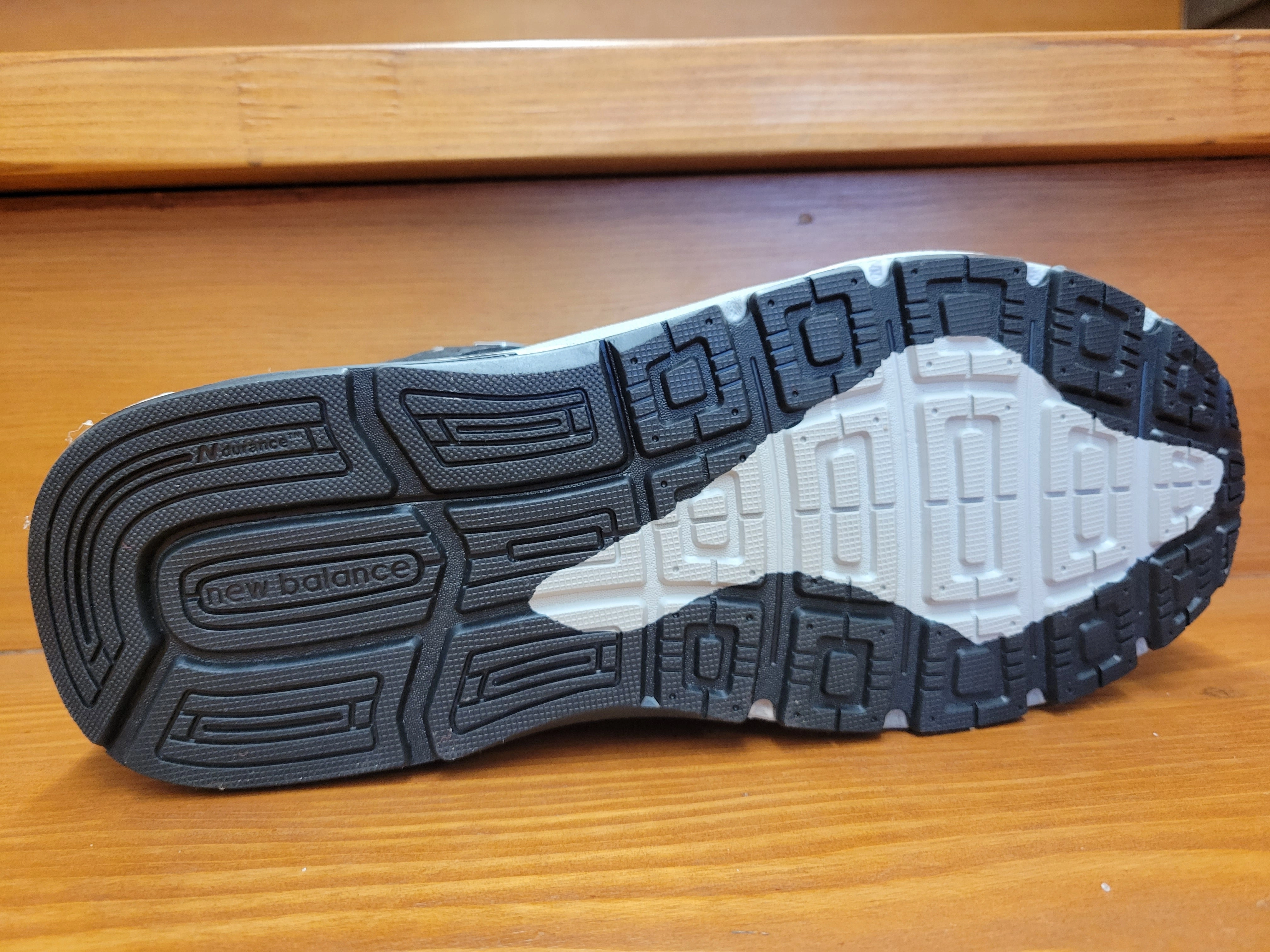 New Balance M1540BK3 Black Stylish Design Breathable   mesh