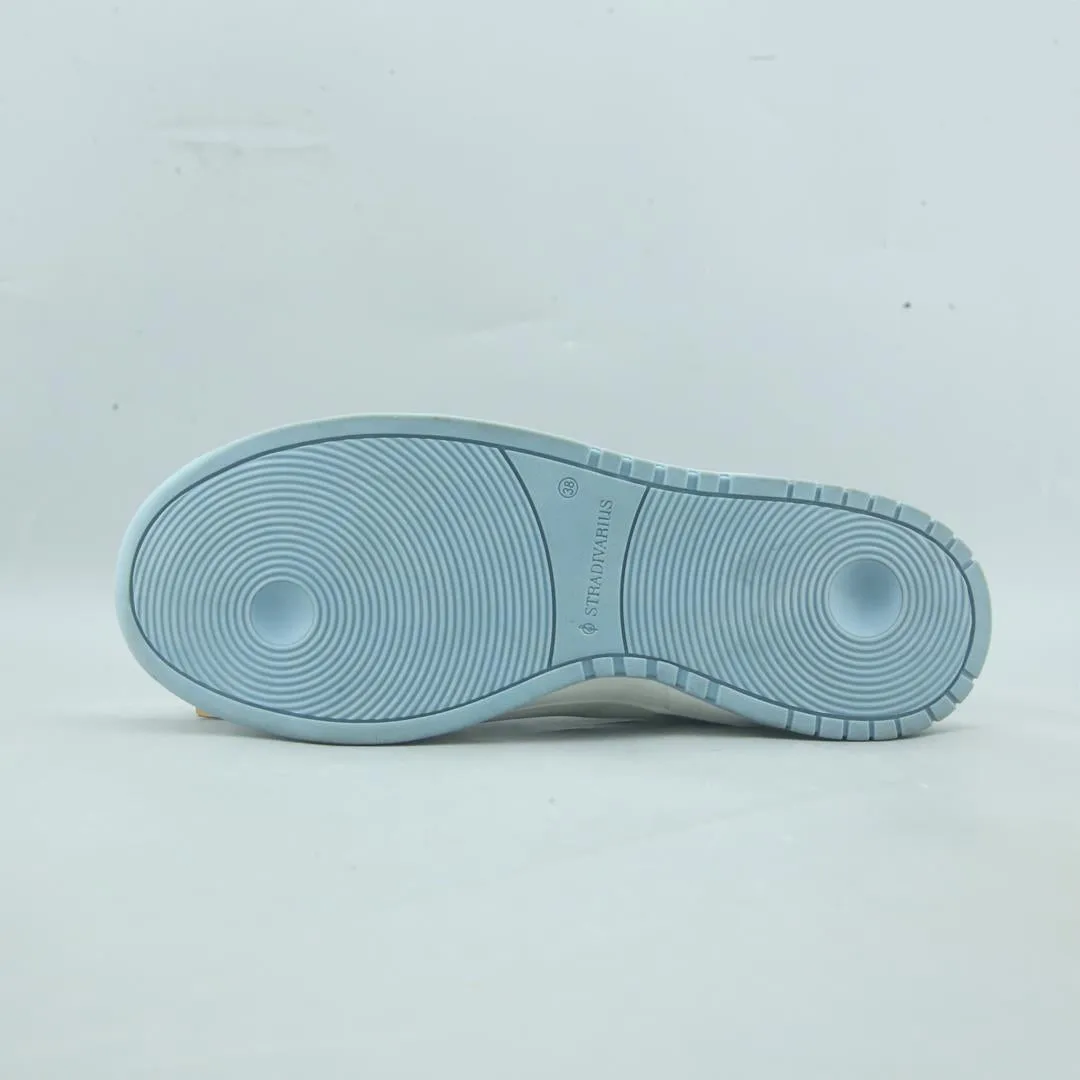 Sneakers Size 38 STRADIVARIUS .