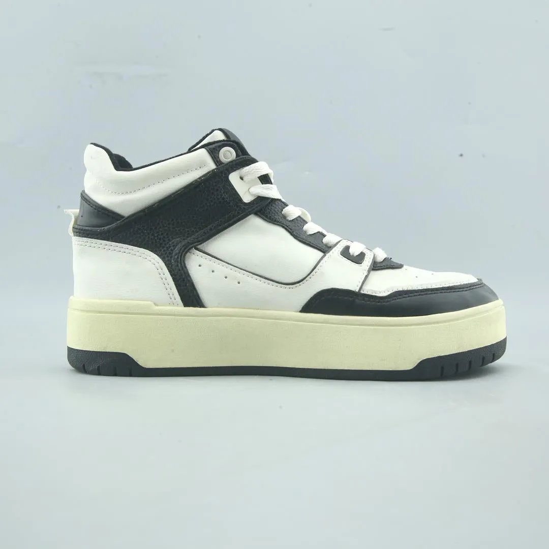 STRADIVARIUS . Lacing Sneakers