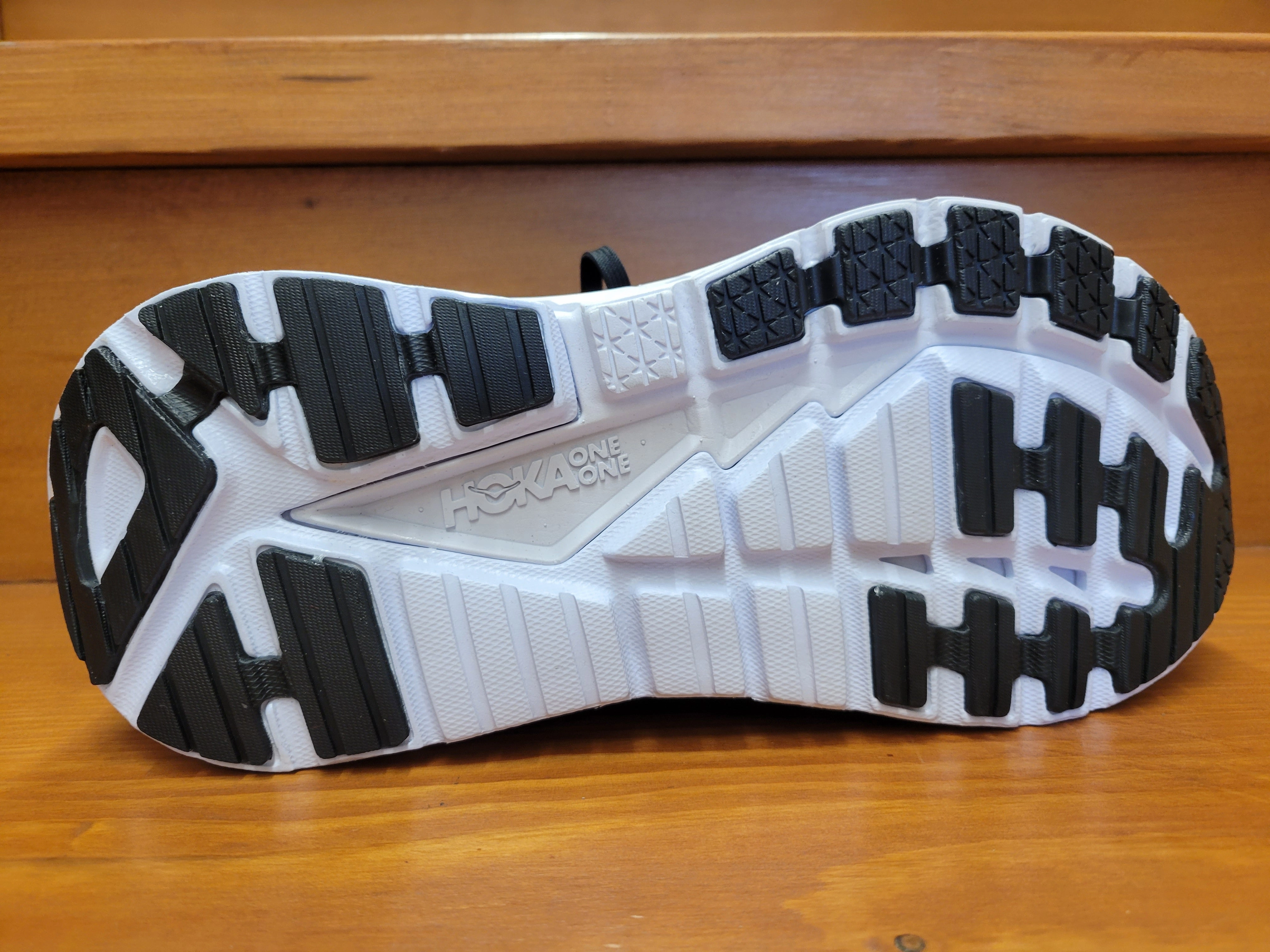 Hoka Gaviota 4  Black/White 1123198 BWHT & 1123200 BWHT Air Cushion Good Traction