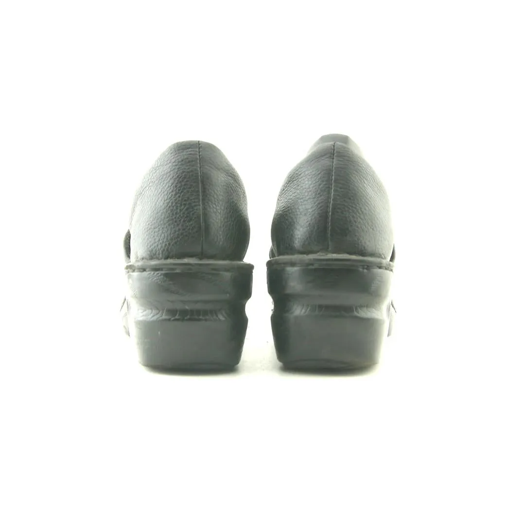 Brad Pitt Casual Shoes B.O.C .